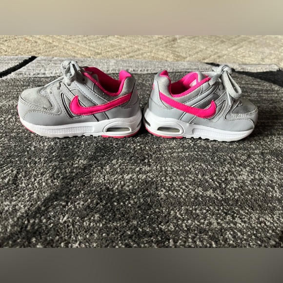 Nike air max excellent condition toddler size 6c - Picture 3 of 5